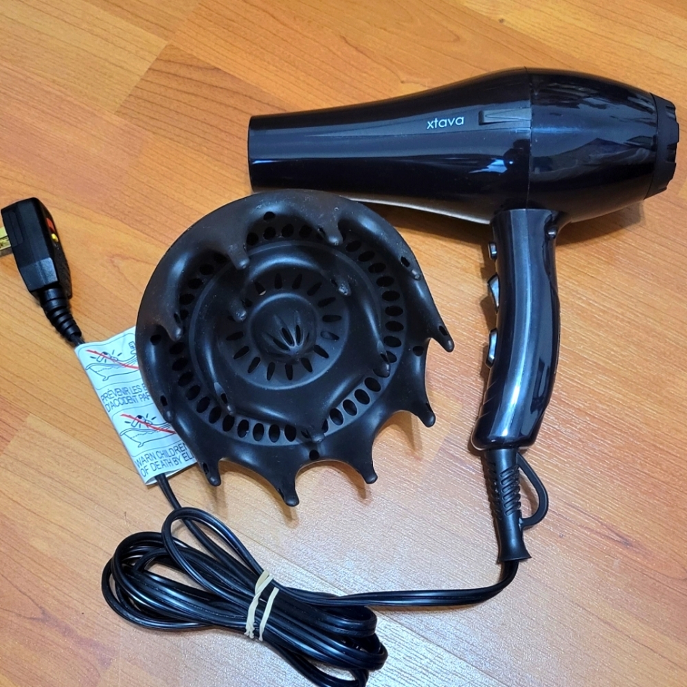COPY - XTAVA Hair Blowdryer and Black Orchid Diffuser